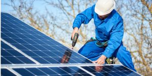 Installation Maintenance Panneaux Solaires Photovoltaïques à Altillac